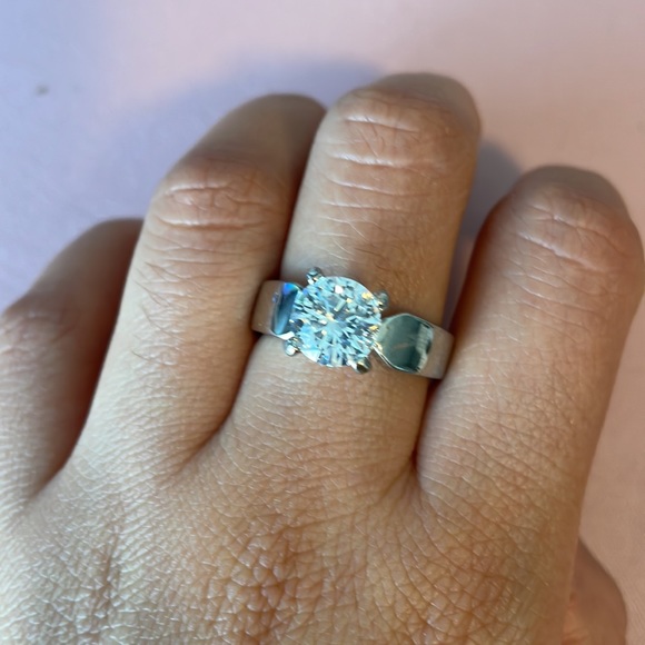 Gorgeous Promise Silver with white crystal Ring Sz 6.75 - Picture 5 of 8
